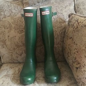 HUNTER boots Green size 10